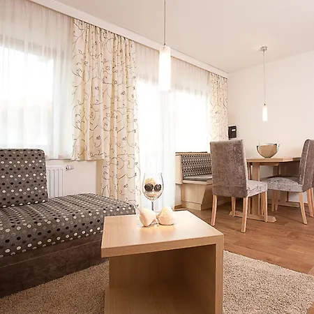 Haus Kristall Inkl Der Super Sommer Card Im Sommer 2025 Serfaus Exterior photo